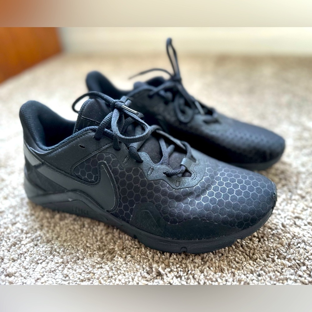 Nike Running Shoes 8 1/2 lightly worn